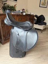 Saddle Company Event Vicenza Black 17’’ Saddle