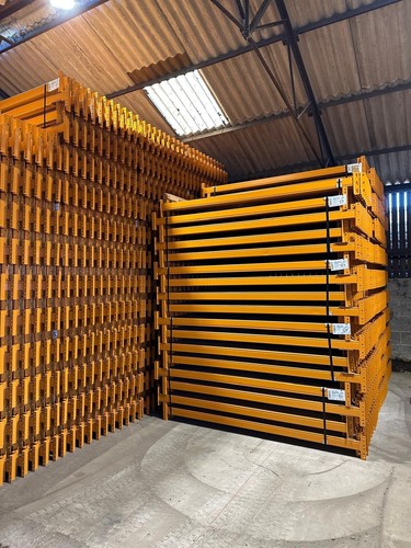 Link used warehouse - warehouse, racking