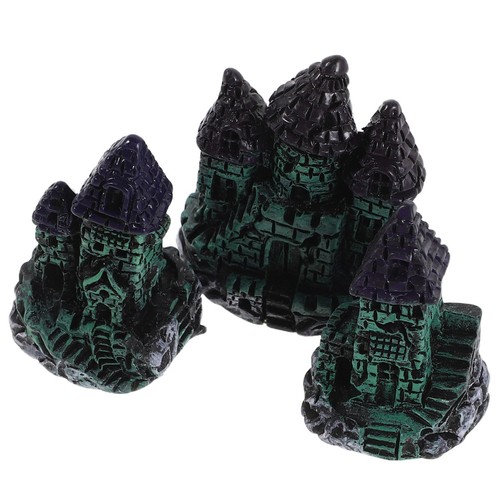Miniature green resin castle - green,