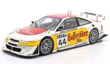 1 : 18 Diecast Model of Opel
