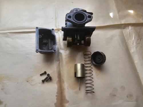 Genuine carburettor suzuki - carburettor, 125