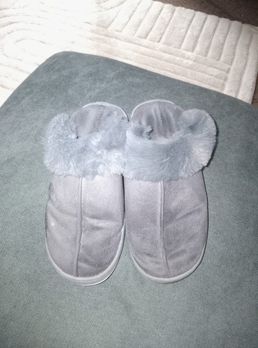 Well loved worn ladies - loved,