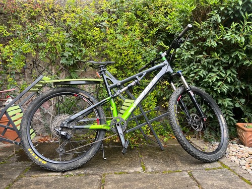 Vitus full suspension mtb - 26",