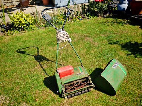Qualcast punch electric - punch,