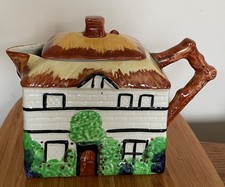 EMPIRE WARE - Tudor Series - Thatched Cottage Teapot 1925
