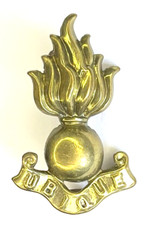 Ubique Royal Artillery Collar