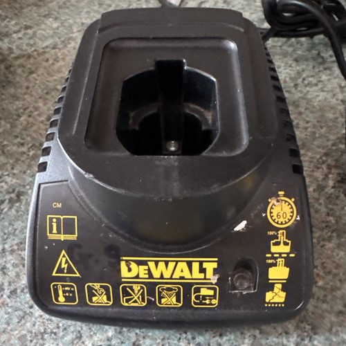 Dewalt de9118 battery charger - dewalt,