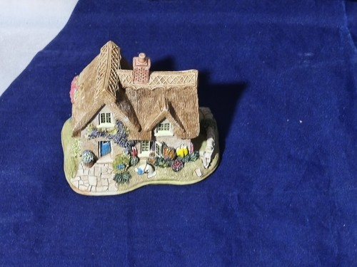Lilliput lane little lupins - lilliput,