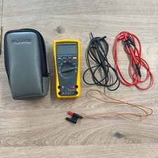 Fluke 179 True RMS Digital