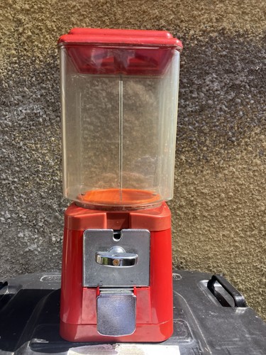 Vintage toy vending - vintage,