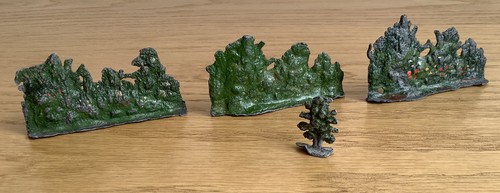 Vintage die cast metal hedges - cast,
