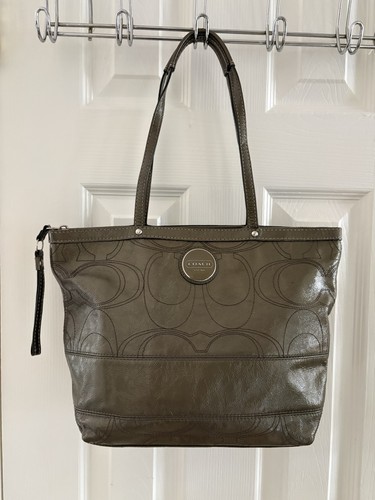 Vintage coach signature - coach,