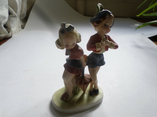 Goebel hummel pair girl - hummel,