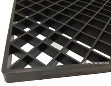 Diamond cut filter grids - cut,