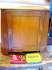 Arts and crafts oak smokers