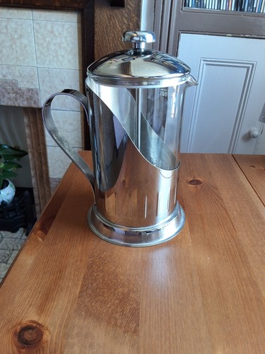 Cafetiere glass and metal 4 - and,