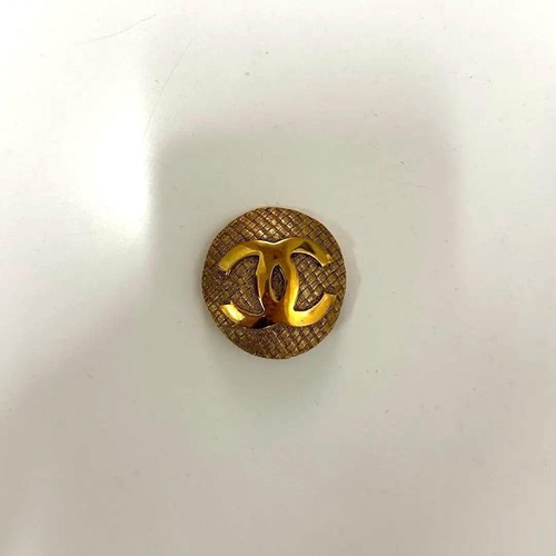 Chanel gold brooch logo - gold,