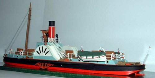 105ft paddle steamer - 105ft, waterline