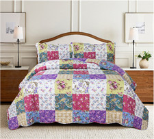 Quilted patchwork bedspread - quilted,