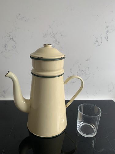 Vintage retro farmhouse - vintage,