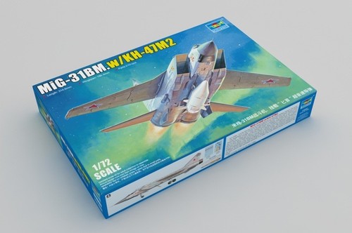 Trumpeter 01697 72nd - trumpeter, scale