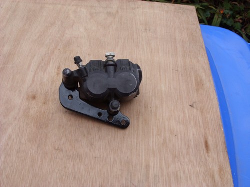 Suzuki dr750 dr800 - dr750, front
