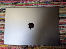 Apple MacBook Pro 16-inch