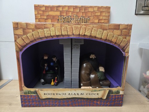 Harry potter bookend with - harry,