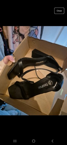 Boohoo women heels size - women's,
