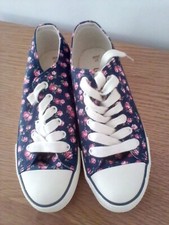 CATH KIDSTON NAVY FLOWERED CANVAS SNEAKERS ~ UK SIZE 4 ~ BRAND NEW WITH BAG