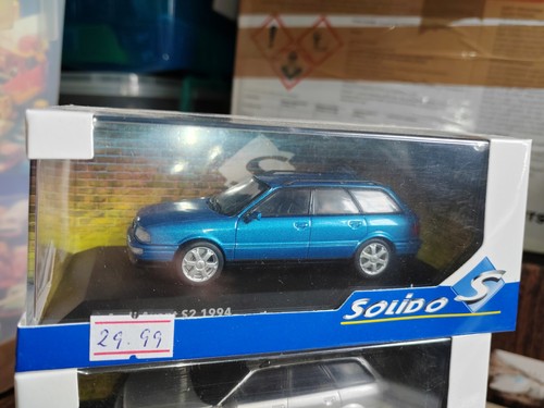 Boxed model solido - 1/43,