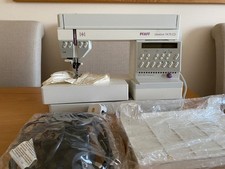 Pfaff Creative 1475CD sewing