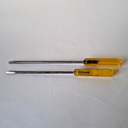 Vintage screwdrivers footprint - vintage,