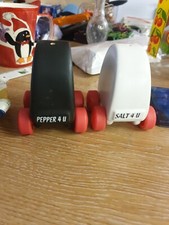 Vintage Ceramic Salt & Pepper