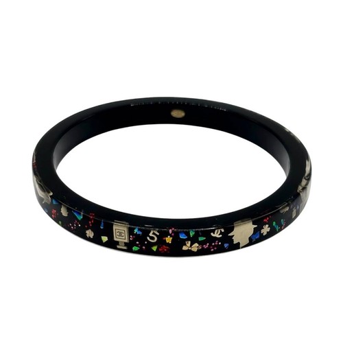 Chanel icon design resin - chanel,