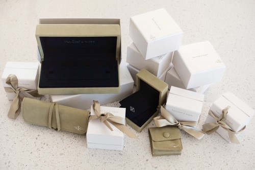 Van cleef and arpels empty - van,