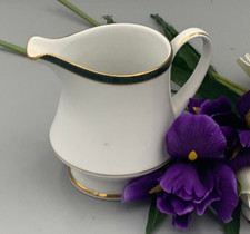 Boots Hanover Green - 1/2 pint