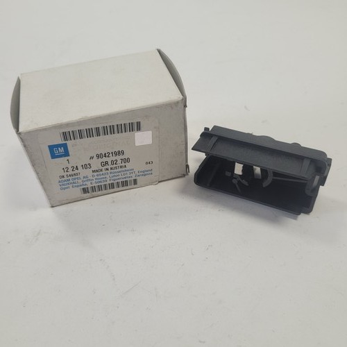 Vauxhall calibra rear number - rear,