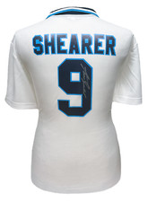 ALAN SHEARER SIGNED ENGLAND