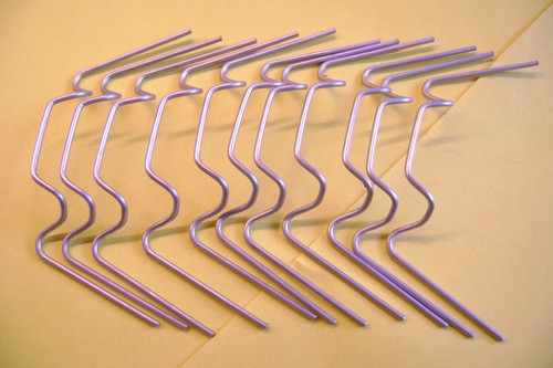 Greenhouse glazing clips - greenhouse, w