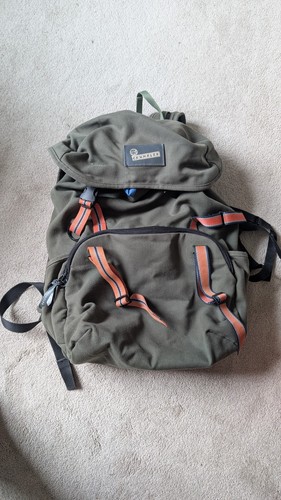 Crumpler australia aso outpost - crumpler,