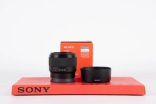 Sony 50mm f1.8 FE E-Mount + 2