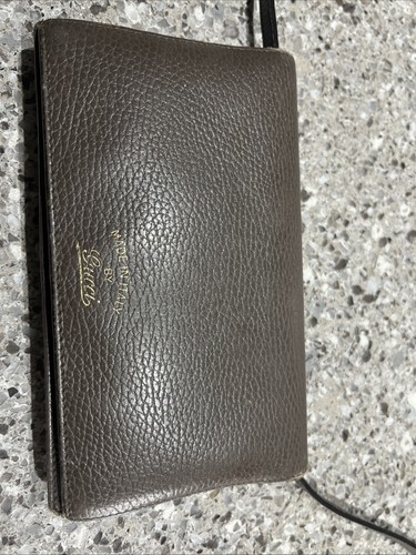 Gucci pebbled leather cross - leather,