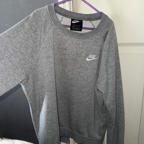 Unisex nike sweatshirt worn - unisex,