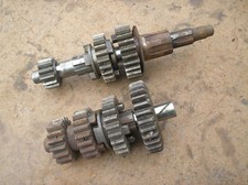 Norton 350 500 600 rigid single ?? dolls head gearbox INCOMPLETE gears shafts