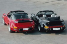 PORSCHE 911 TURBO 3.3 LITER CABRIOLET & TARGA MODELYEAR 1987 LATER COLOUR PHOTO.