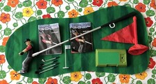 Vintage Retro Pro Shot Hand Held Golf Clubs Putting Green Mats Flag Guide Set