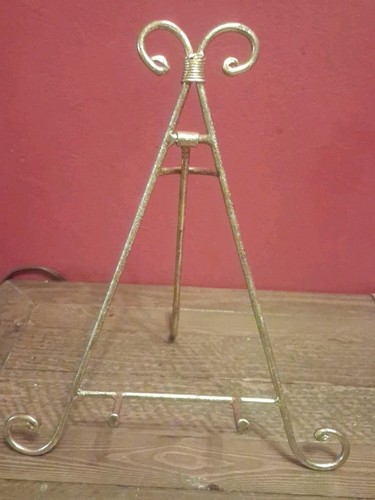 Vintage easel display - easel,