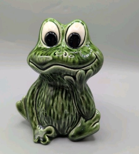 Vintage sylvac green frog - vintage,