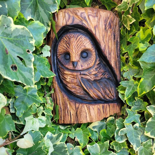 Chainsaw carved owl - chainsaw,